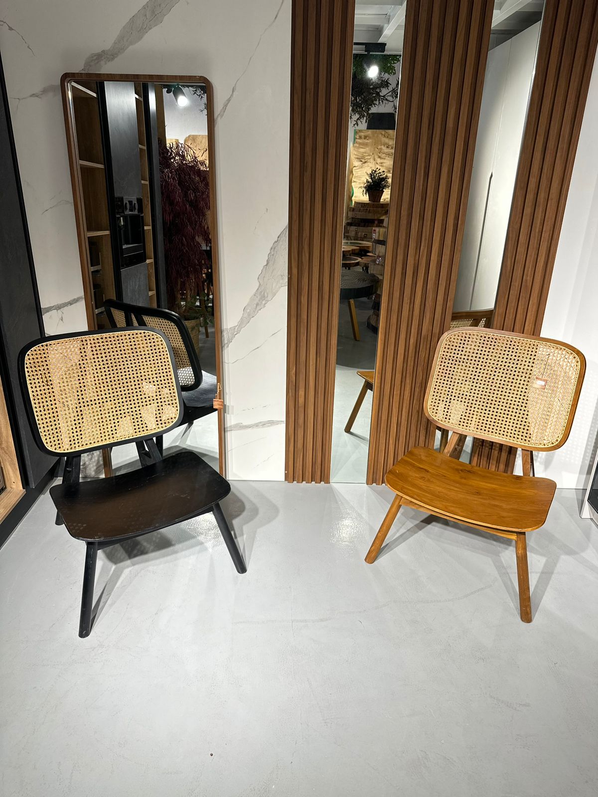 Francesca lounge chair